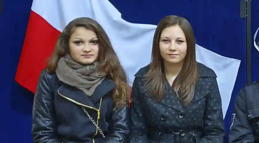 Józefów nad Wisłą, 11.11.2013. Akademia z okazji Narodowego Święta Niepodległości. Nasza młodzież.