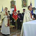 Rybitwy, 11.11.2014. 96. rocznica odzyskania niepodległości. Msza św. w intencji Ojczyzny. Celebrują: ks. Stanisław Stępień i ks. Andrzej Walencik.